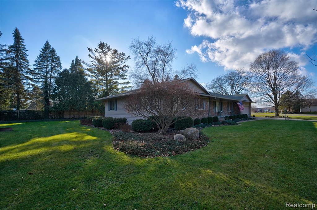 9268 La Spezia Drive, Davison, MI 48423 — Photo 36
