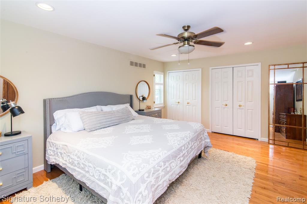 576 Ten Point Drive, Rochester Hills, MI 48309 — Photo 22