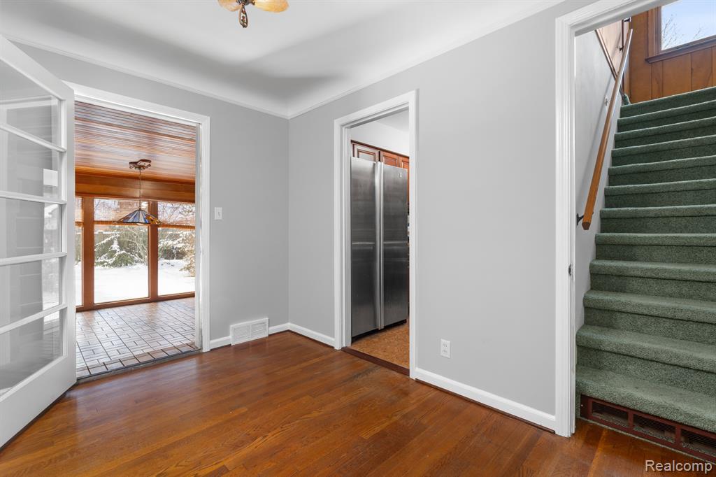 1239 WASHTENAW Avenue, Ypsilanti, MI 48197 — Photo 4