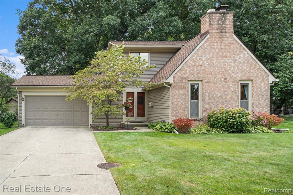 772 RANDALL Drive, Troy, MI 48085 — Photo 4