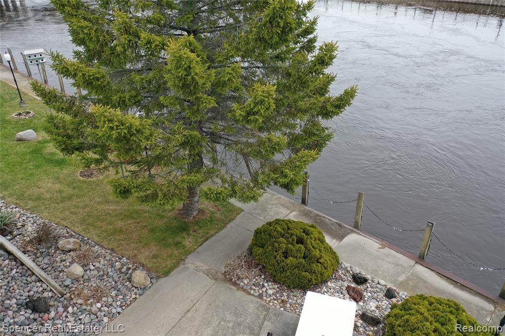 103 Harbor Street, Oscoda, MI 48750 — Photo 11
