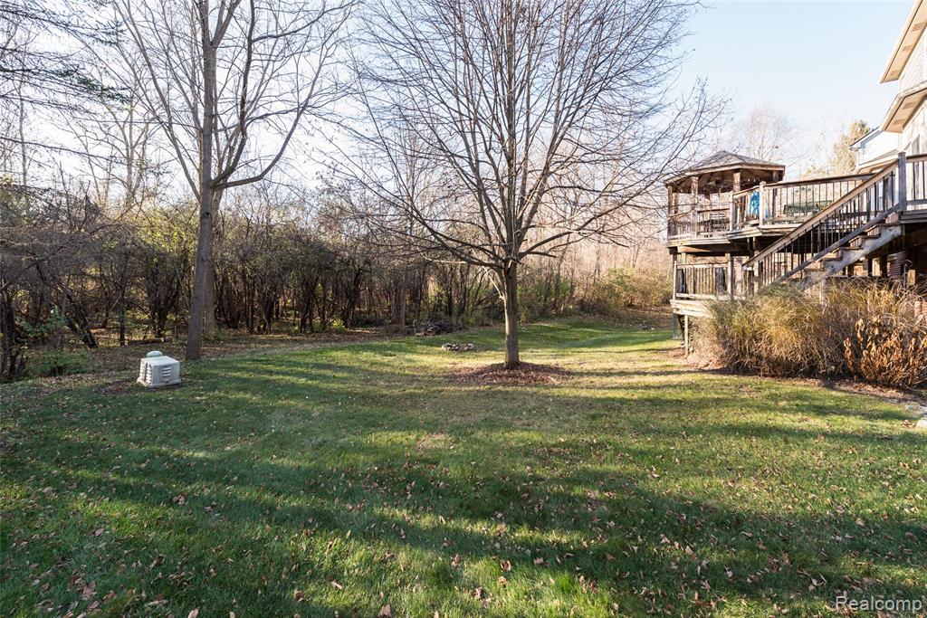 49776 Parkside Drive, Northville, MI 48168 — Photo 29