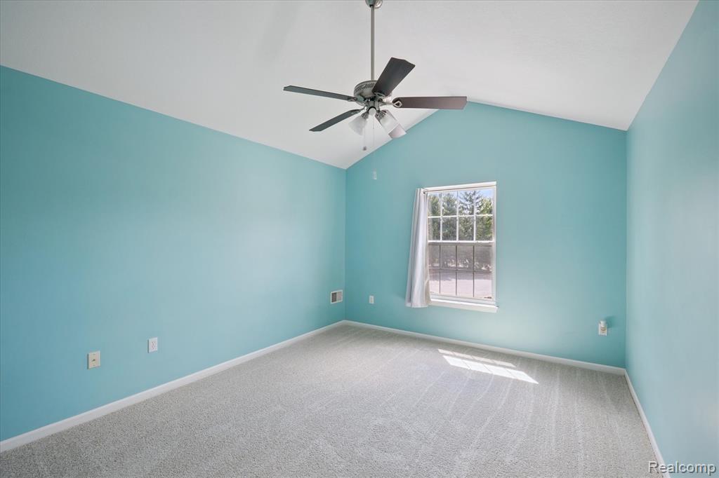 5449 Greenway Drive, Trenton, MI 48183 — Photo 23