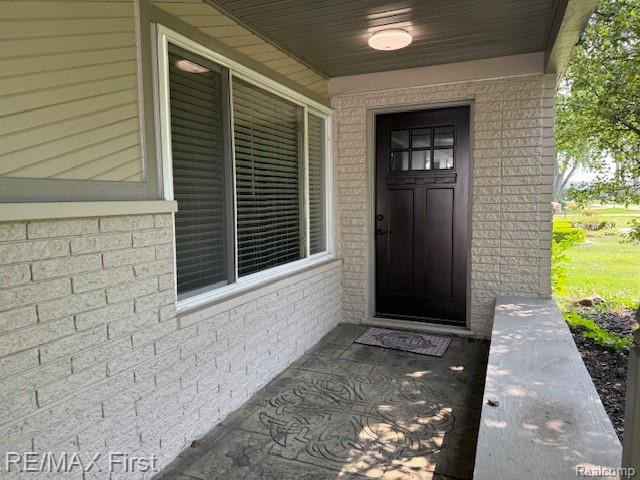 5603 Patricia Avenue, Shelby Twp, MI 48317 — Photo 2