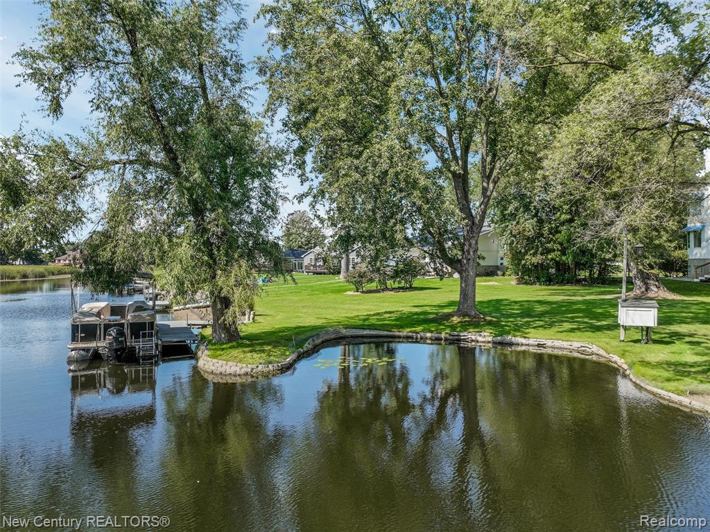275 Angola Street, Wolverine Lake, MI 48390 — Photo 75