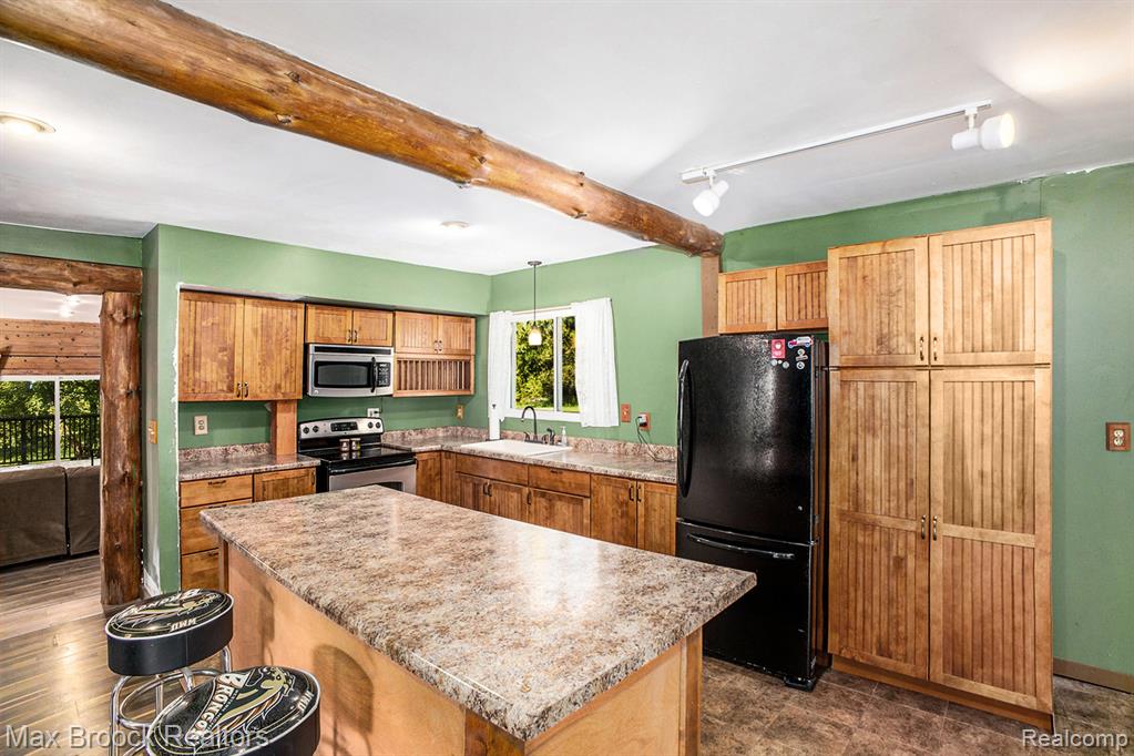 7147 Mabley Hill Road, Fenton, MI 48430 — Photo 11