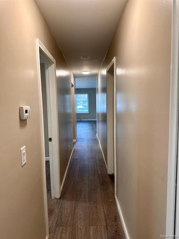 406 N ALICE Avenue, Rochester, MI 48307 — Photo 8
