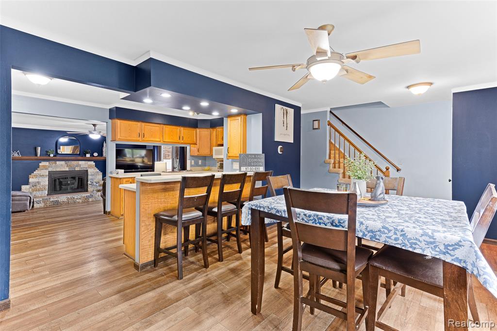 21849 E Chipmunk Trail, Woodhaven, MI 48183 — Photo 17