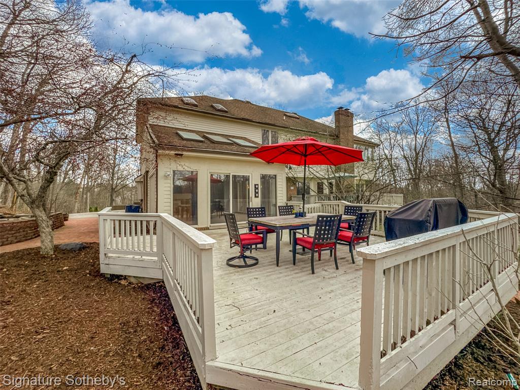 2131 Birchwood Way, Bloomfield Hills, MI 48302 — Photo 48