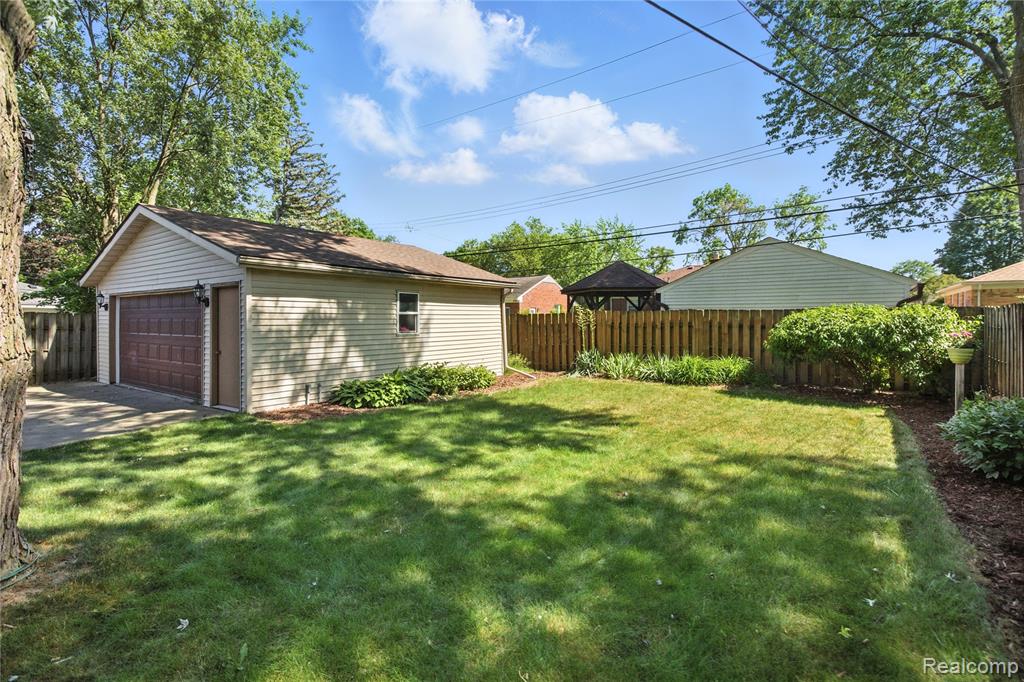 655 Ross Street, Plymouth, MI 48170 — Photo 44