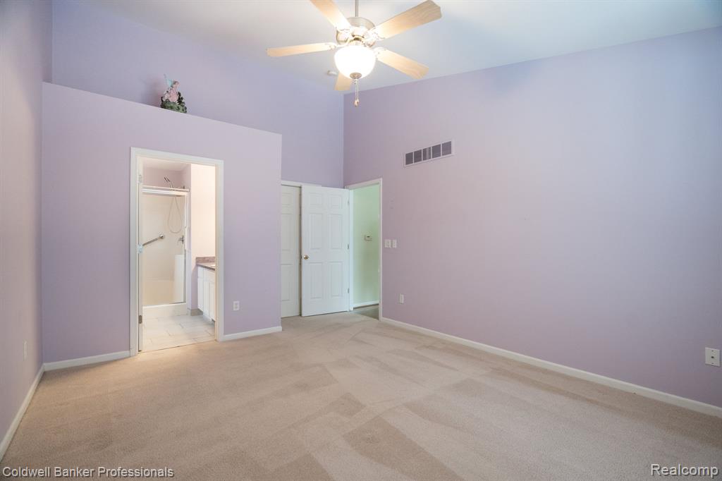 4436 Sunset Boulevard, Grand Blanc, MI 48439 — Photo 8
