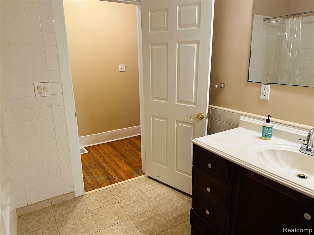 11270 Rushton #1 Road, South Lyon, MI 48178 — Photo 7