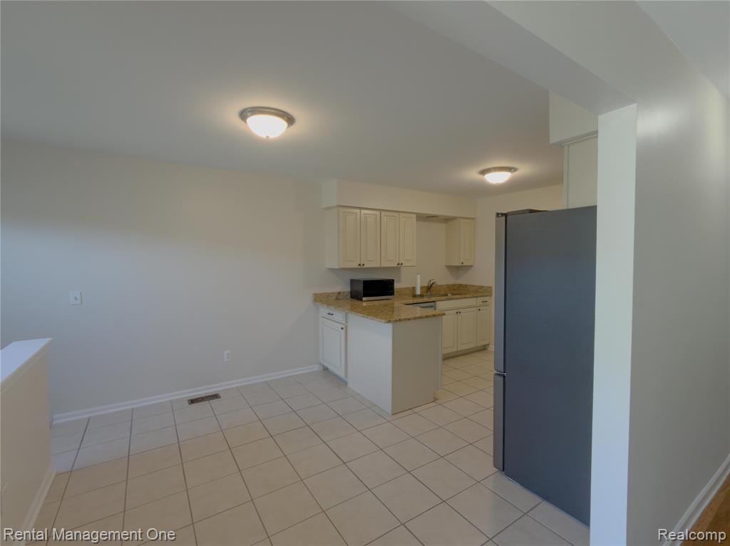 11575 Lynhurst Drive, Washington, MI — Photo 11