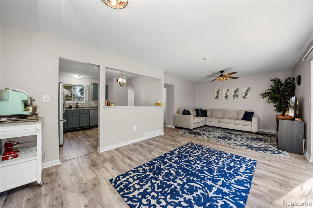 1945 W Franklin Drive, Canton, MI 48187 — Photo 11