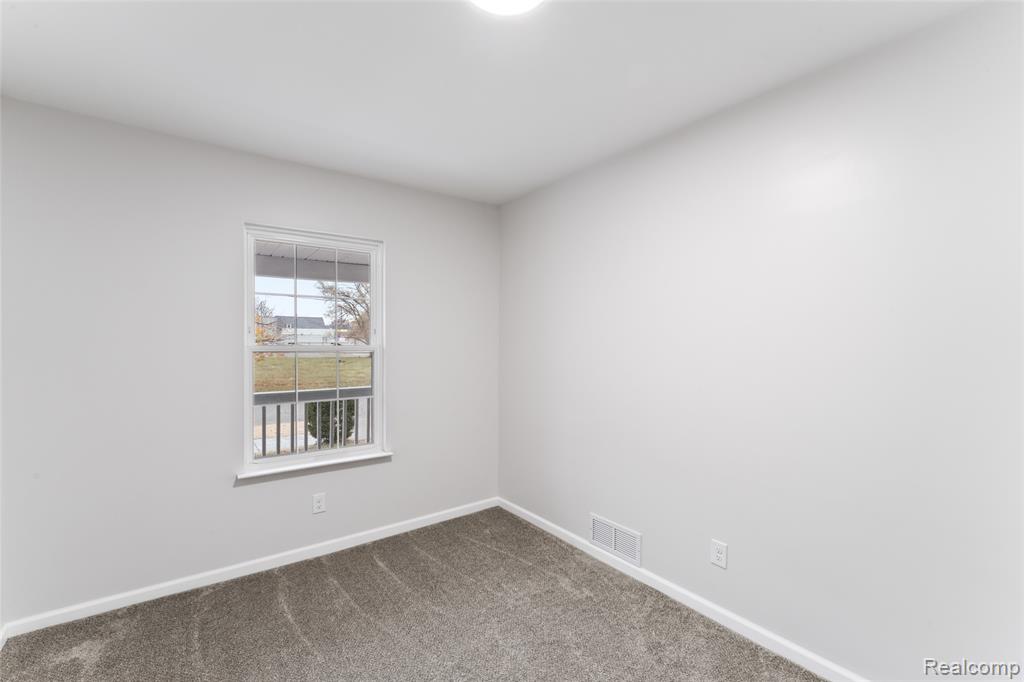 5524 Seebaldt Street, Detroit, MI 48204 — Photo 28