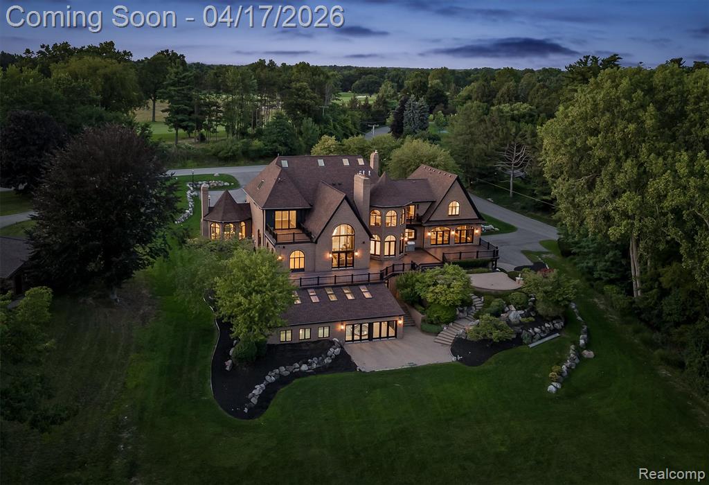 5305 Elmgate Bay Drive, Orchard Lake Village, MI 48324