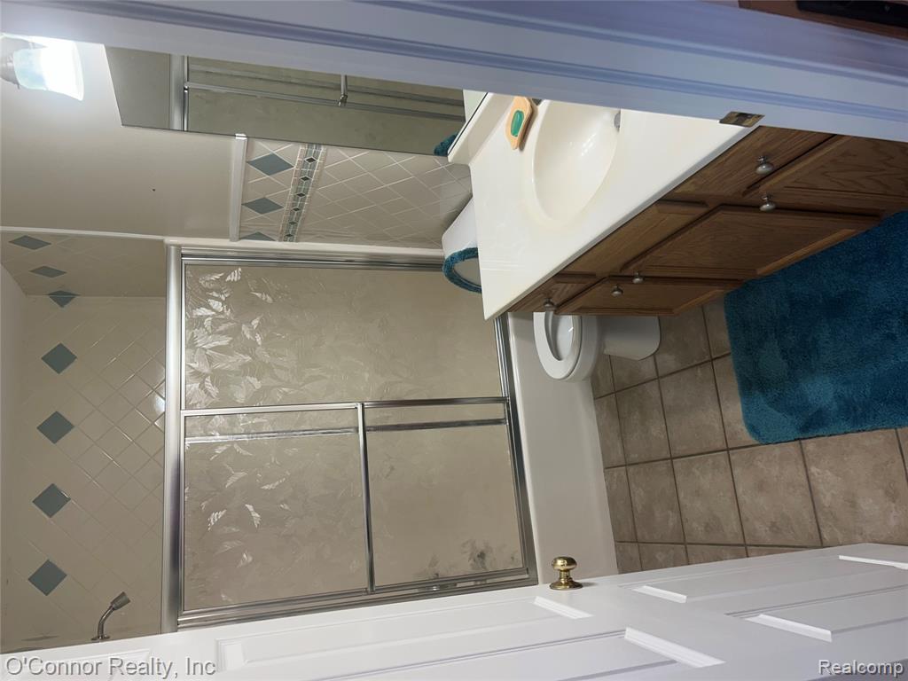 830 Crystal Lane, Marysville, MI 48040 — Photo 13