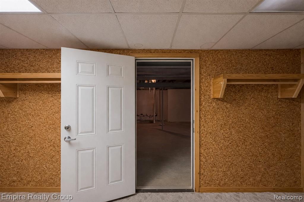 12330 Hickory E, Utica, MI 48315 — Photo 14