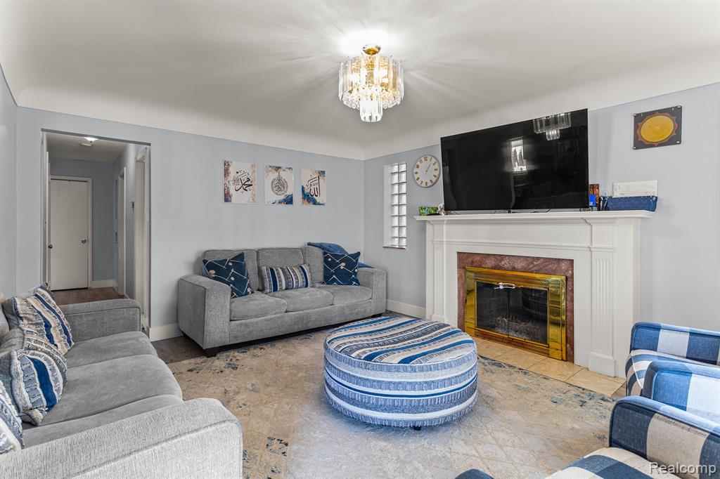4770 ORCHARD Avenue, Dearborn, MI 48126 — Photo 3