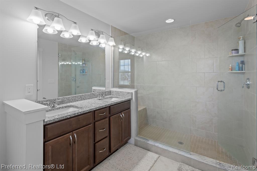 50800 MAYWOOD, Canton, MI 48188 — Photo 35
