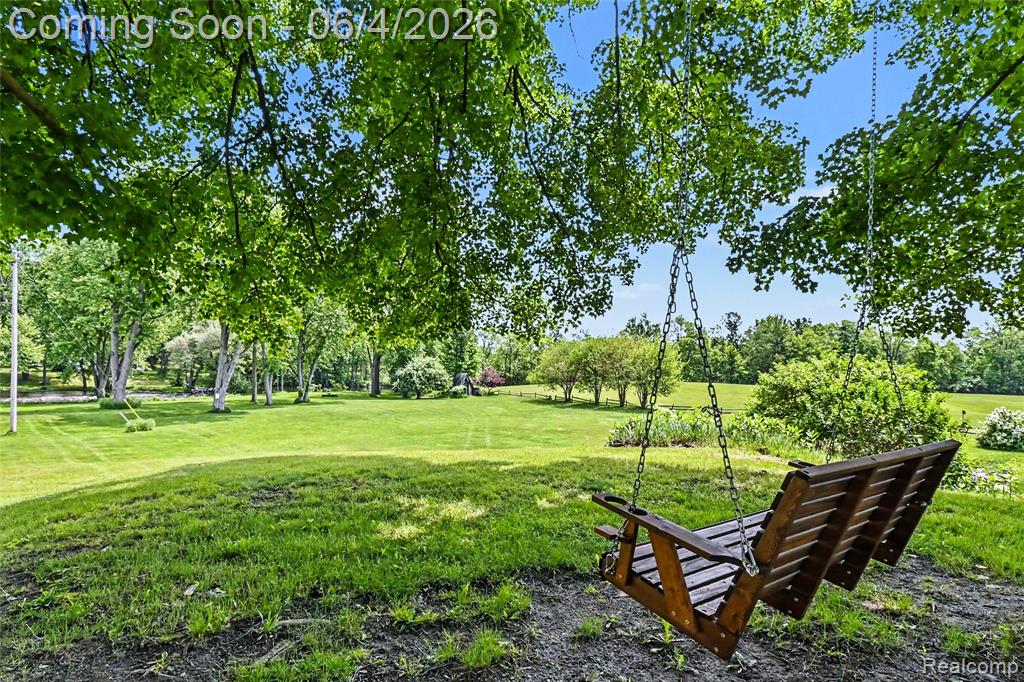 10810 Petrieville Highway, Eaton Rapids, MI 48827 — Photo 30