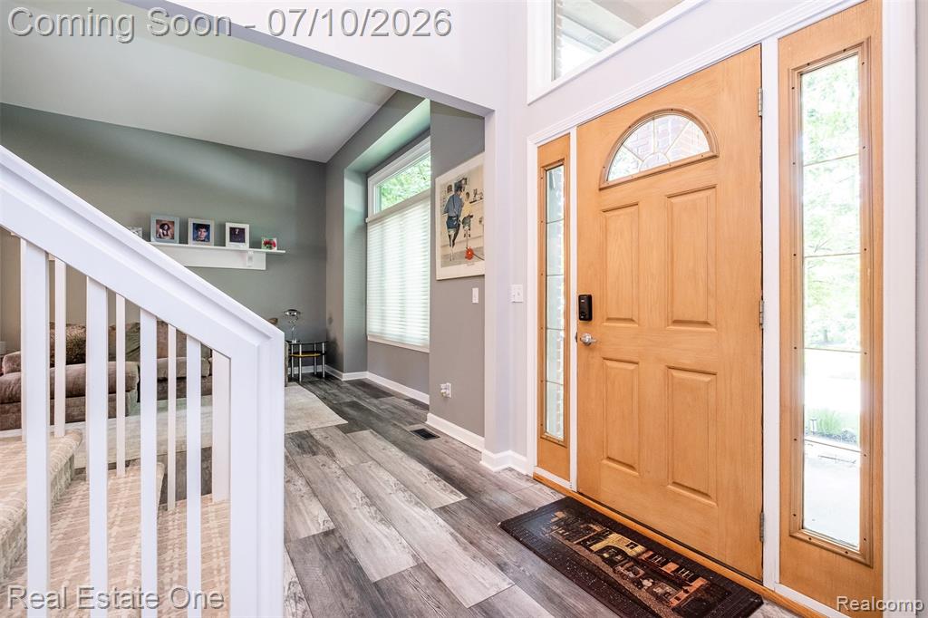 4488 Philip, Commerce Twp, MI 48382 — Photo 8
