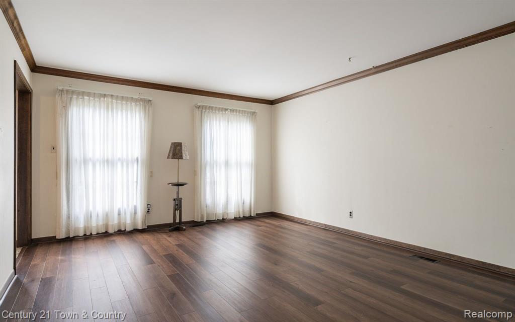 16436 OLD BEDFORD Road, Northville, MI 48168 — Photo 11