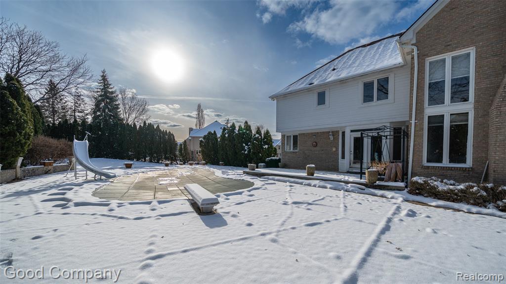 41714 Dukesbury Court, Novi, MI — Photo 39