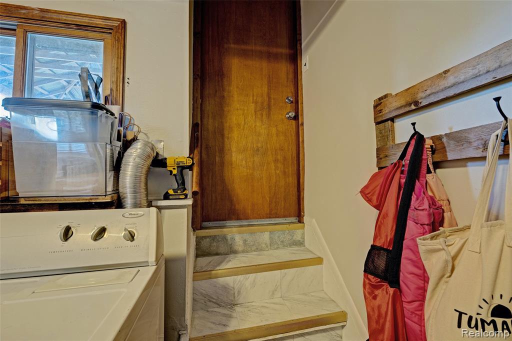 41429 Greenbriar Lane, Plymouth, MI 48170 — Photo 35