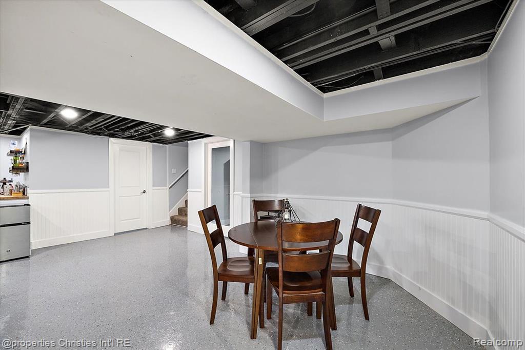 816 W Baker Avenue, Clawson, MI — Photo 42