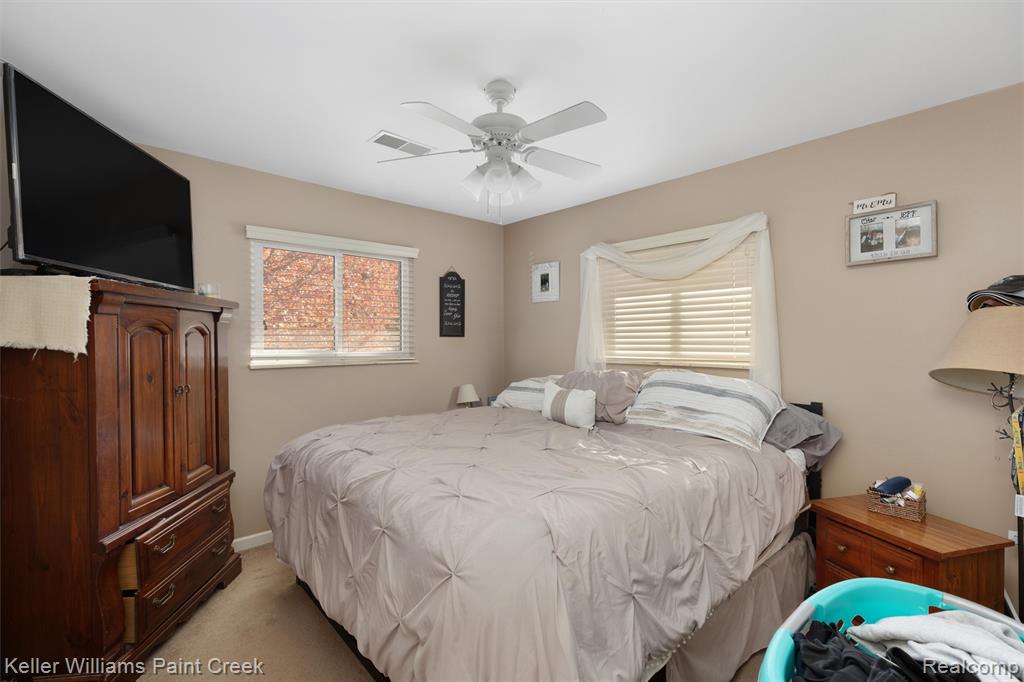 420 Dons Court, Ortonville, MI 48462 — Photo 18