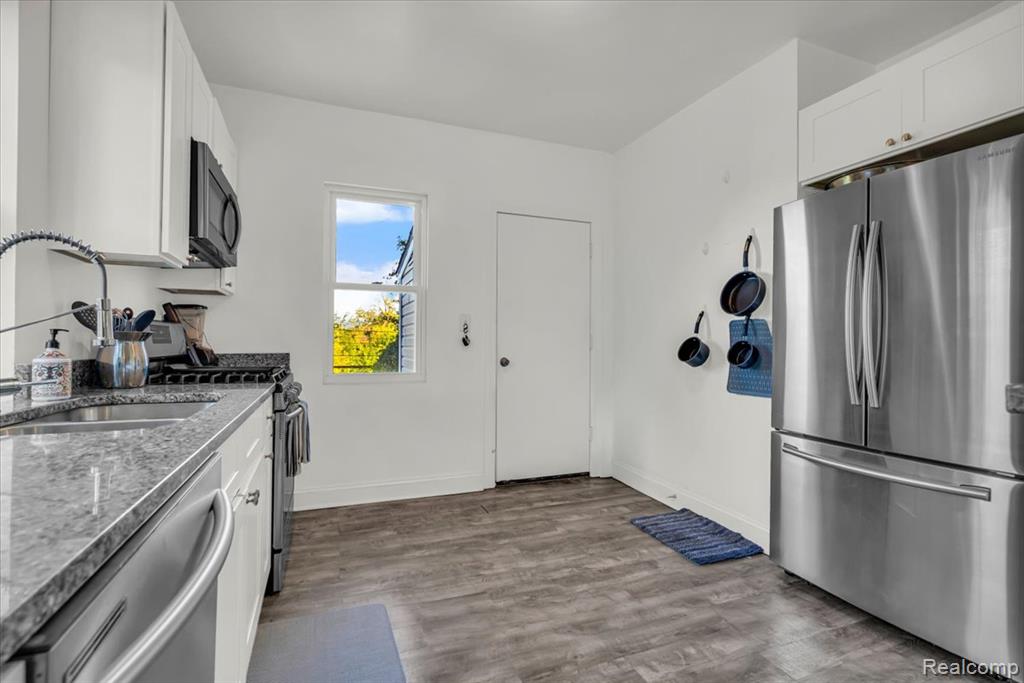 1202 Lawrence Street, Detroit, MI 48202 — Photo 11