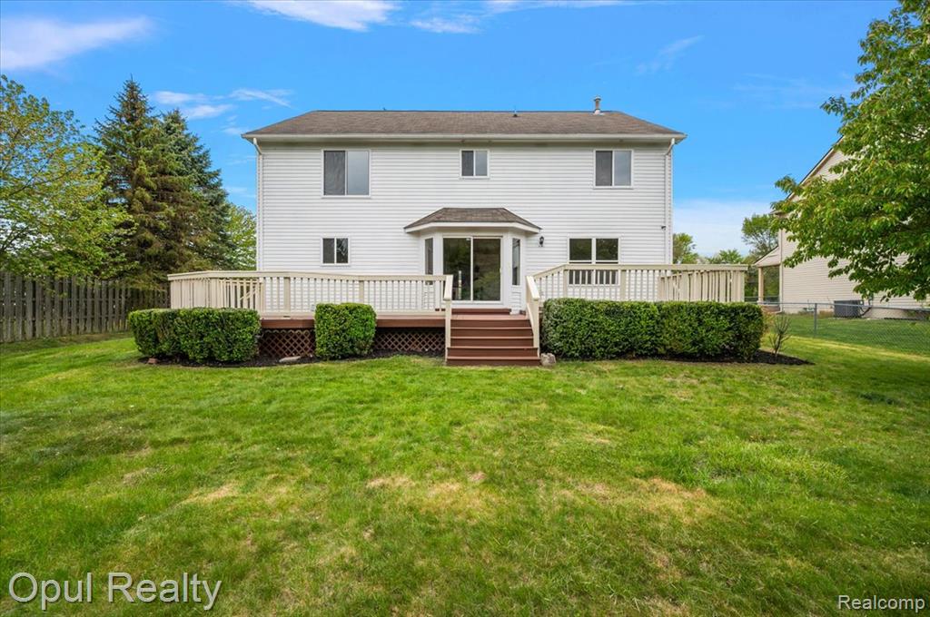 6728 Eckerman Drive, Troy, MI 48085 — Photo 9