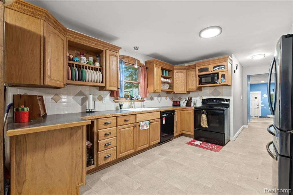 14155 Seymour Road, Linden, MI 48451 — Photo 15