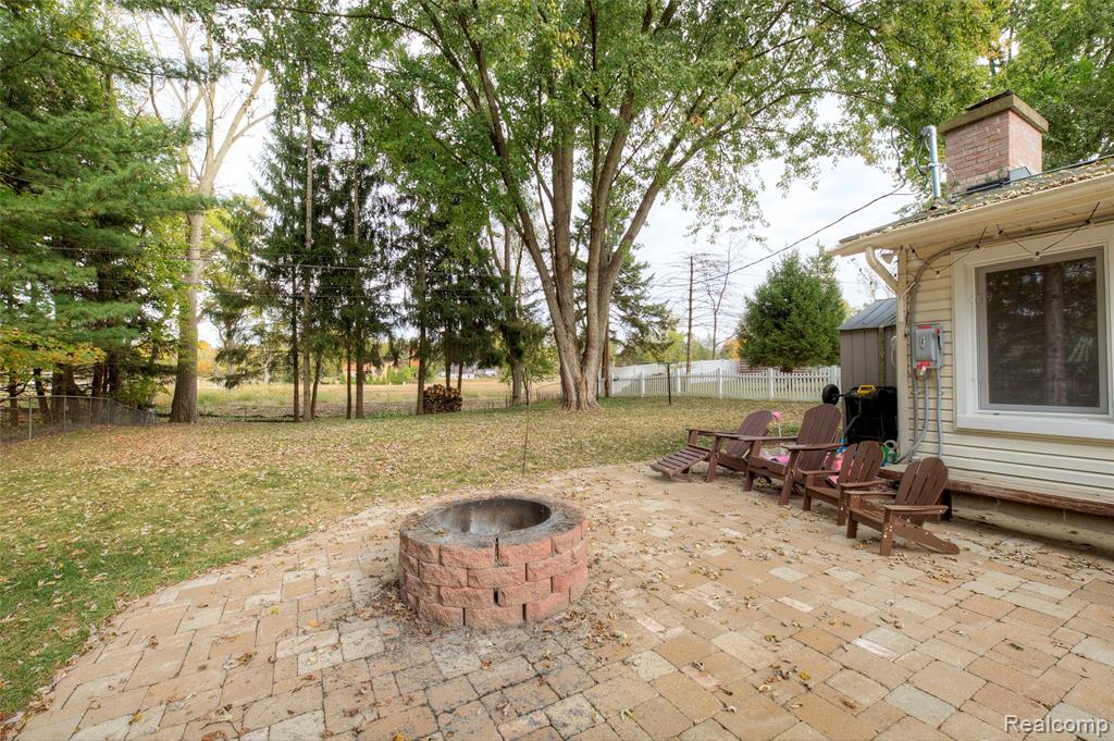 532 John R, Milford, MI 48381 — Photo 32