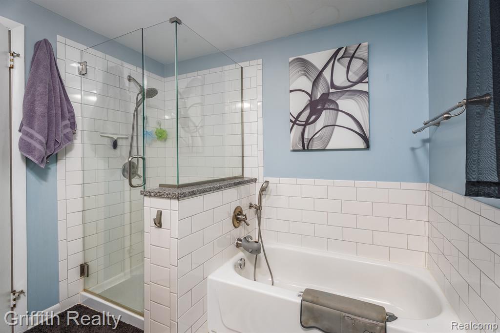 13557 Dunham Road, Hartland, MI 48353 — Photo 15