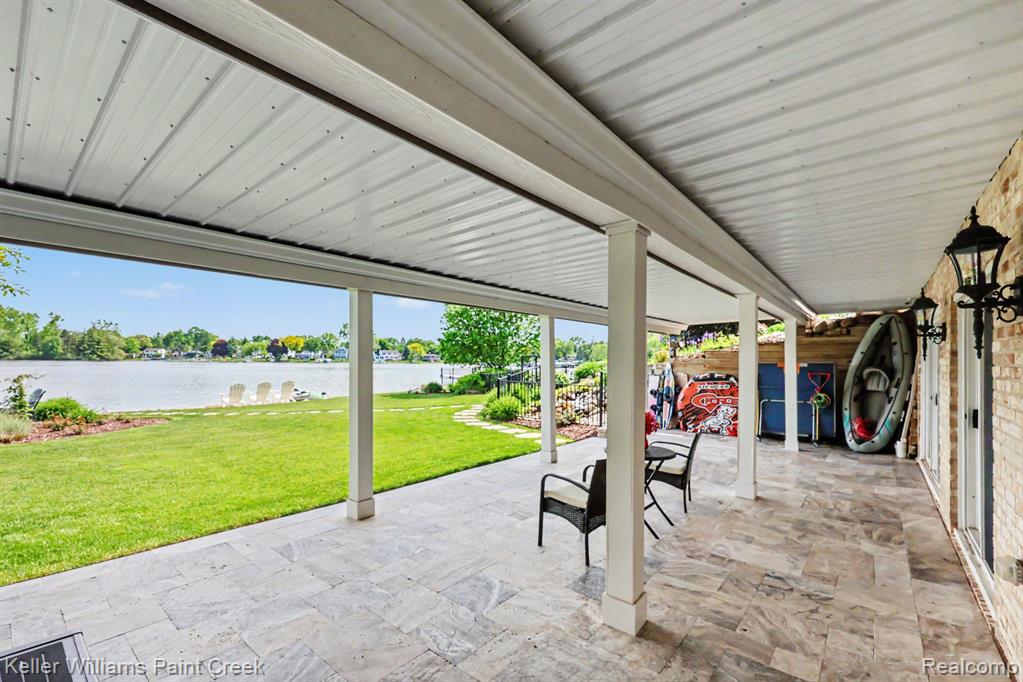 2560 Browning Drive, Lake Orion, MI — Photo 32