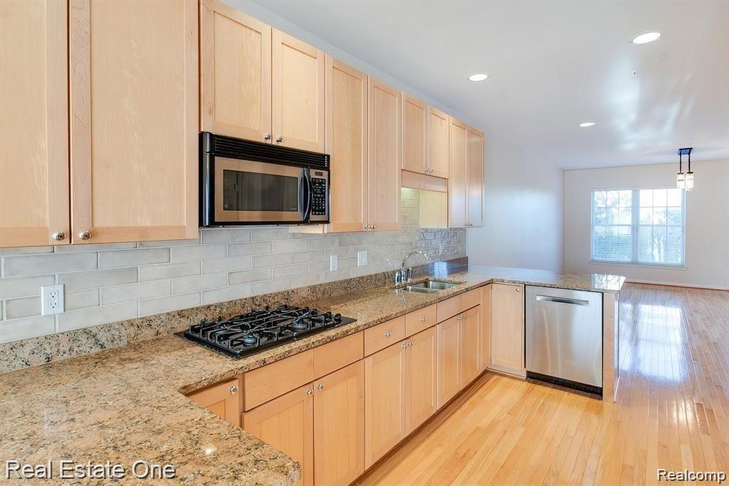 536 GRATEN Street, Birmingham, MI 48009 — Photo 5