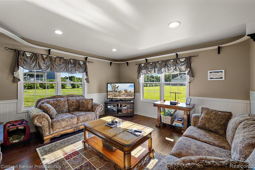 6099 SIMMONS Trail, North Branch, MI 48461 — Photo 30