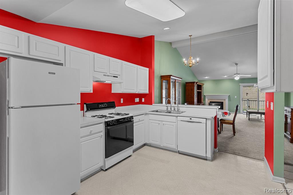 22783 WOODCREEK Drive, Taylor, MI 48180 — Photo 27