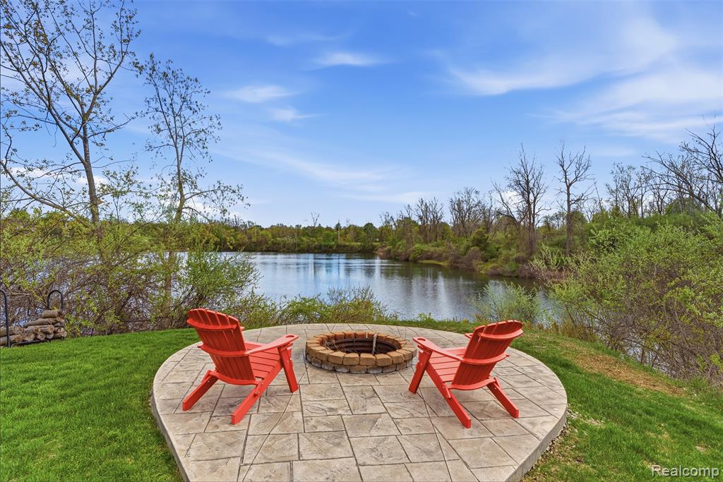 660 Willow Lake Court, Oxford, MI 48371 — Photo 54