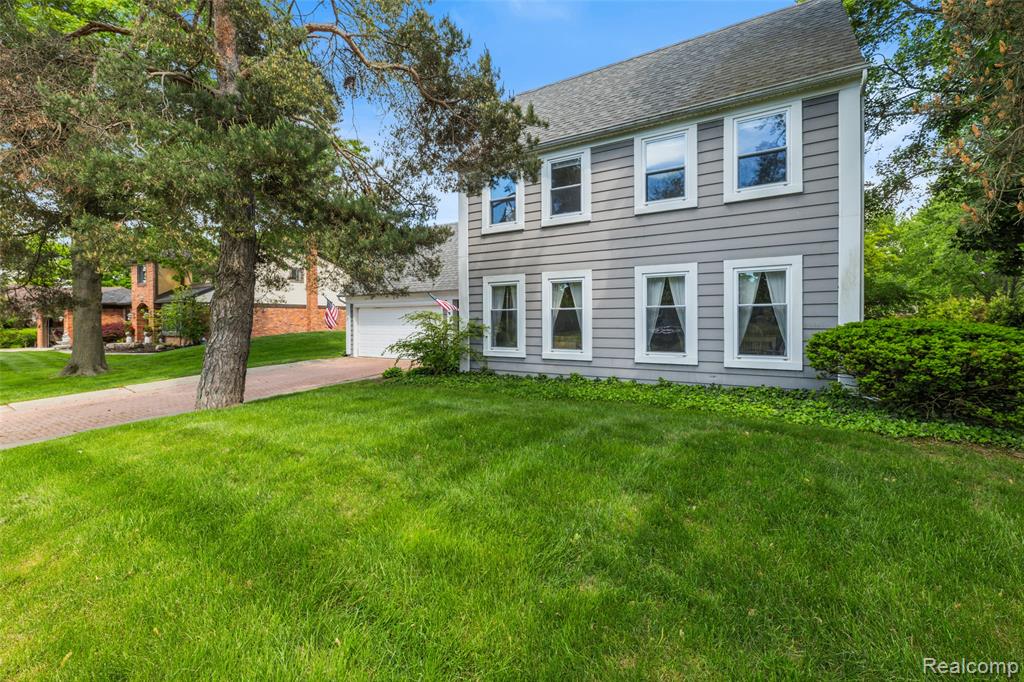5138 Bayside Drive, Troy, MI 48098 — Photo 3