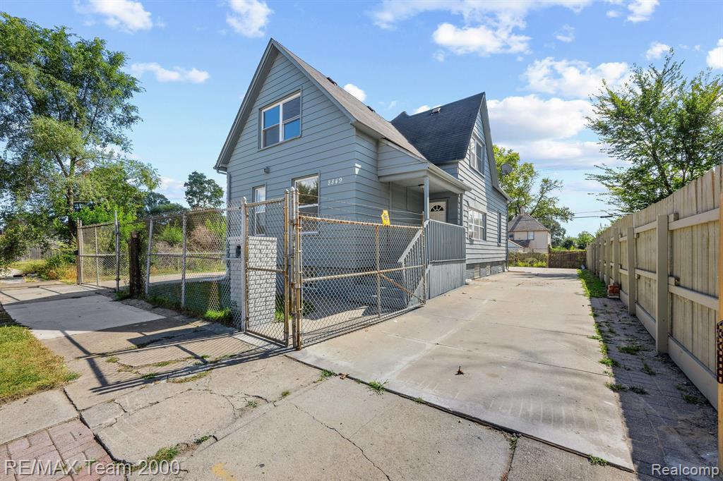 8849 OLIVET Street, Detroit, MI 48209 — Photo 3