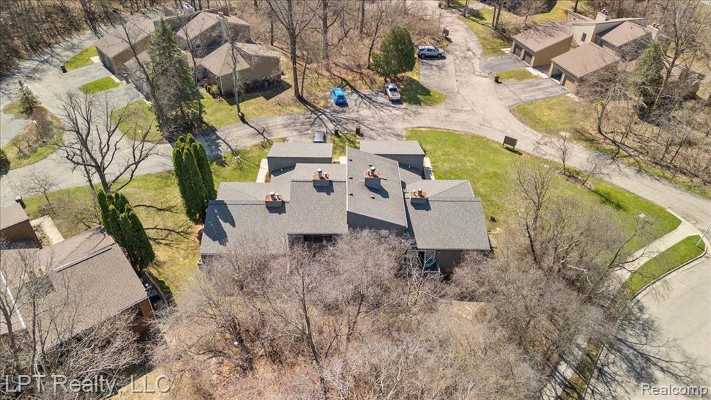 5680 DEVILLE, East Lansing, MI 48823 — Photo 3