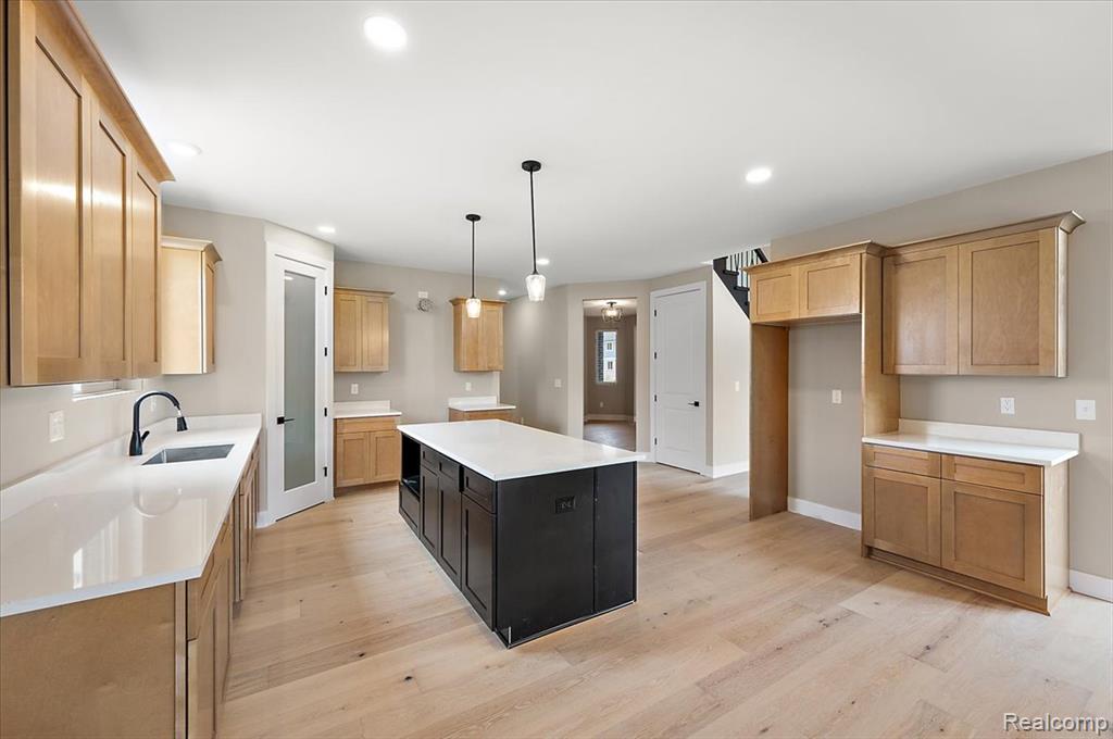 50352 Mistwood Drive, Macomb, MI 48042 — Photo 27