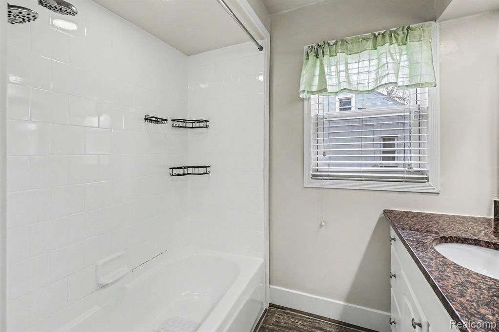 5825 N Newburgh Road, Westland, MI — Photo 20