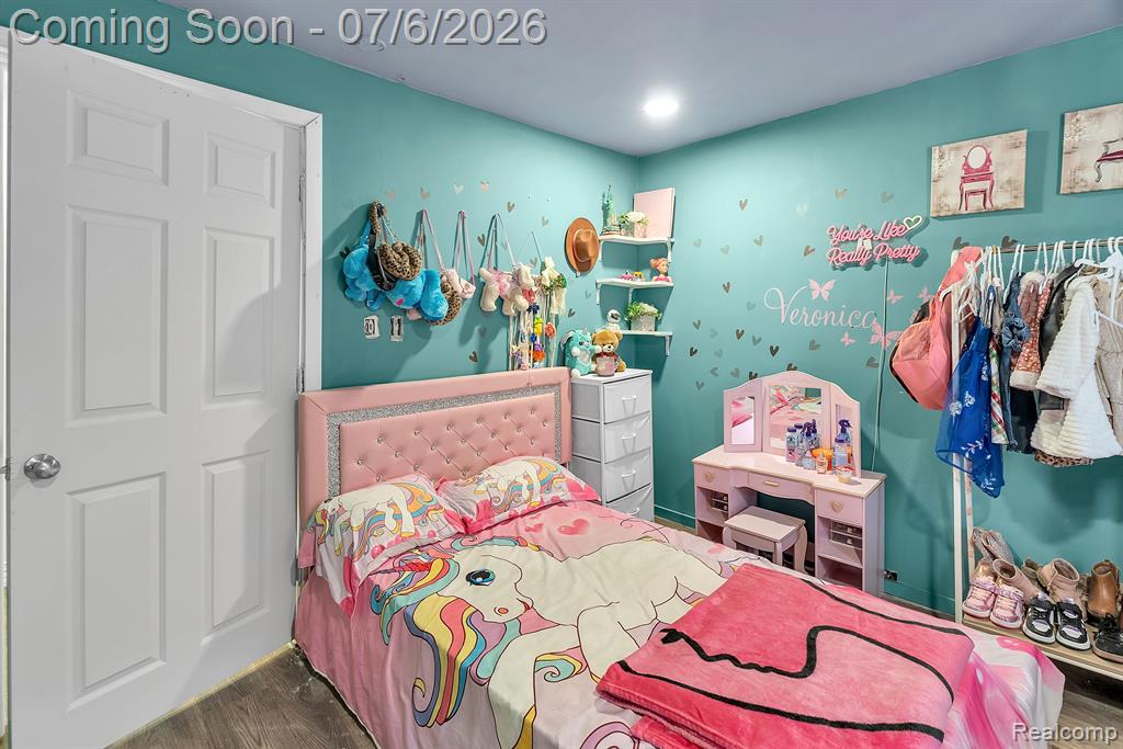 4405 BEWICK Street, Detroit, MI 48214 — Photo 13
