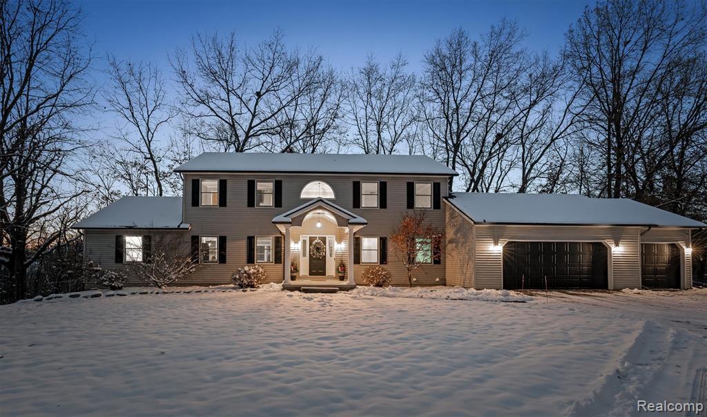 8301 Hyne Road, Brighton, MI 48114 — Photo 8