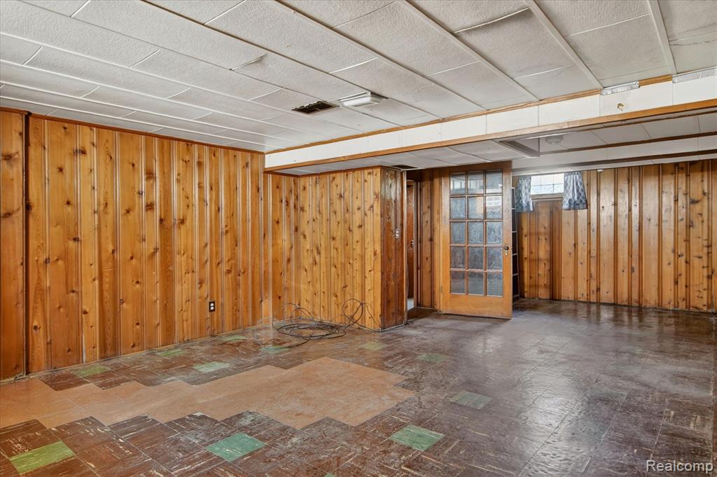 5727 E OUTER Drive, Detroit, MI 48234 — Photo 28