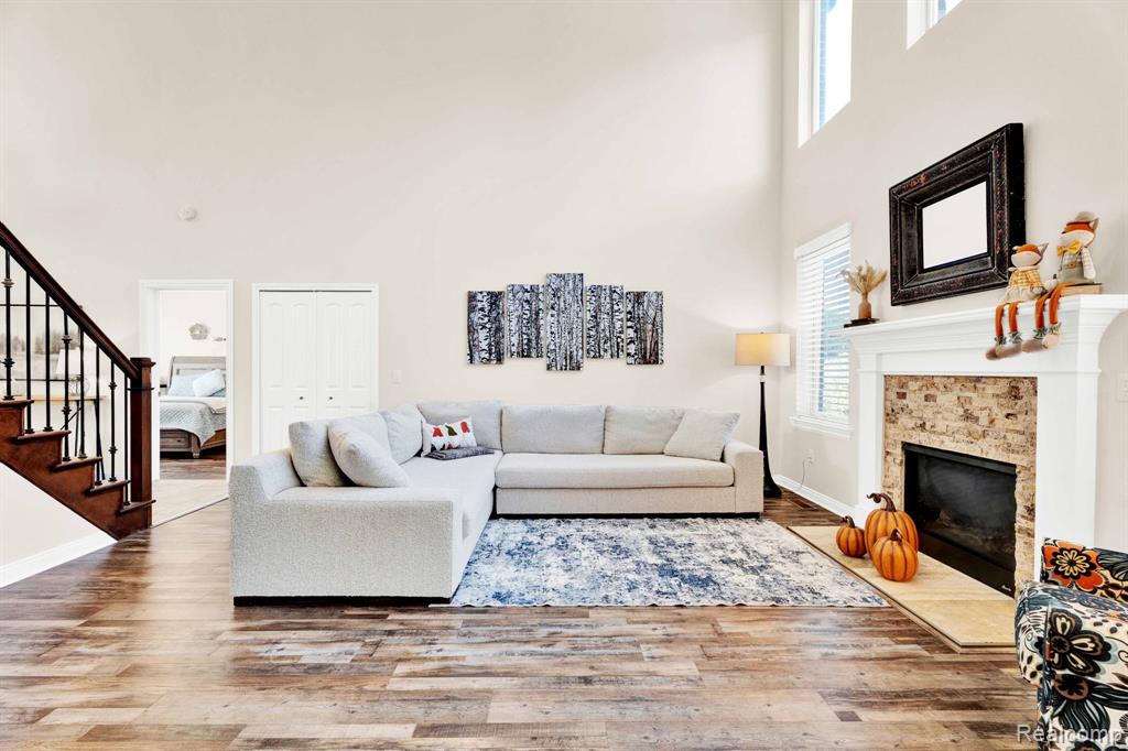 50093 Oakbrooke Drive, New Baltimore, MI 48047 — Photo 16